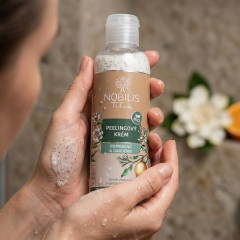 Peelingový krém Pomeranč a gardénie - 500 ml (4)